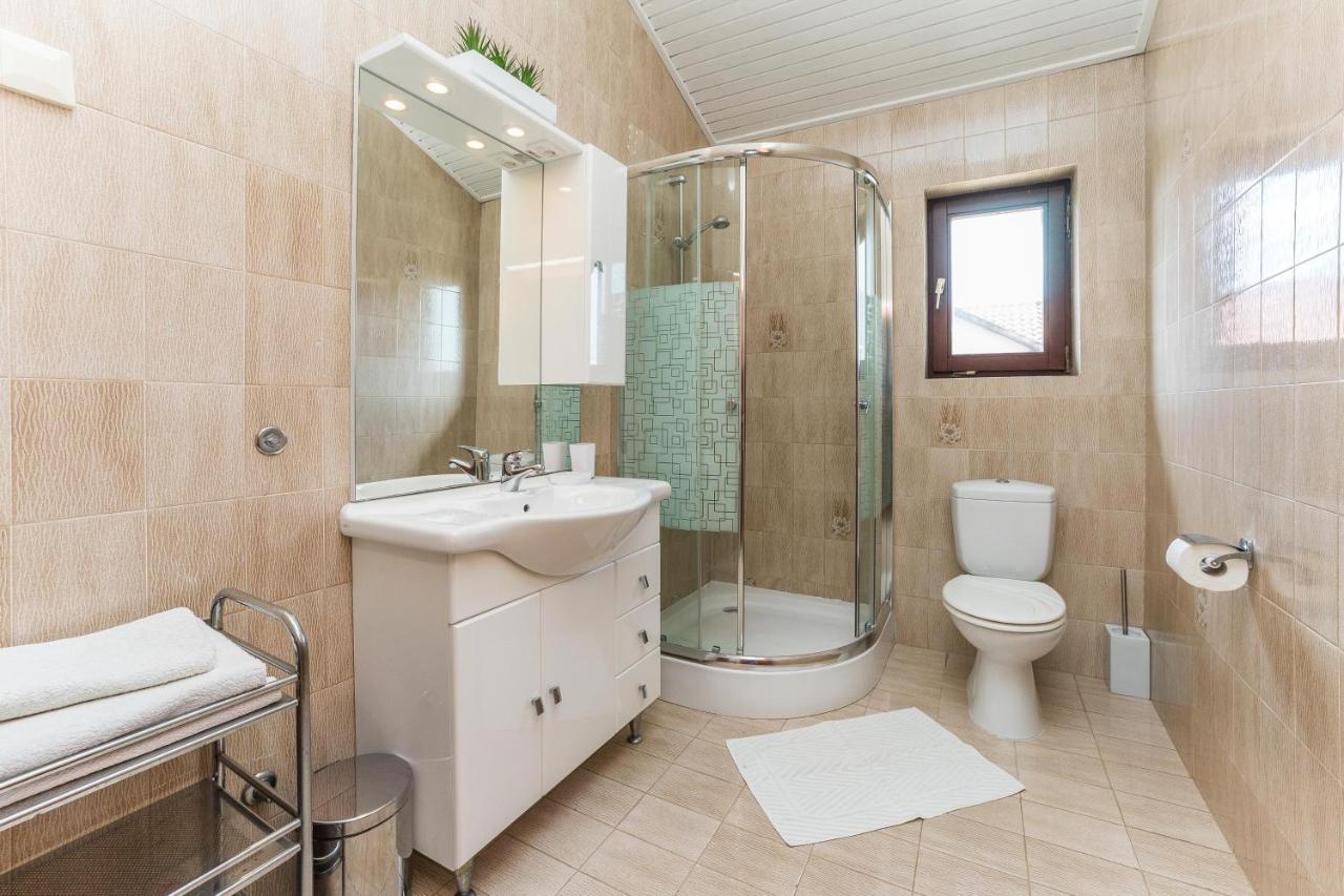 Villa Lukas Sukošan Εξωτερικό φωτογραφία